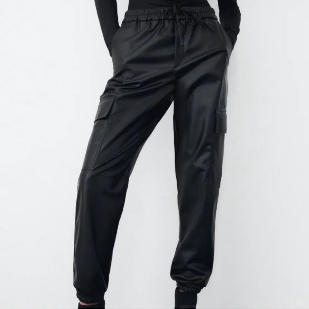 Zara Black Cargo Joggers for Women